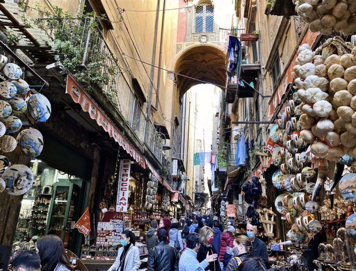 شقة House Relax Bella Napoli المظهر الخارجي الصورة