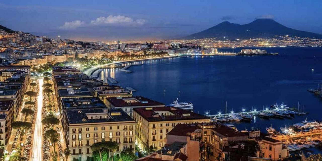 شقة House Relax Bella Napoli المظهر الخارجي الصورة